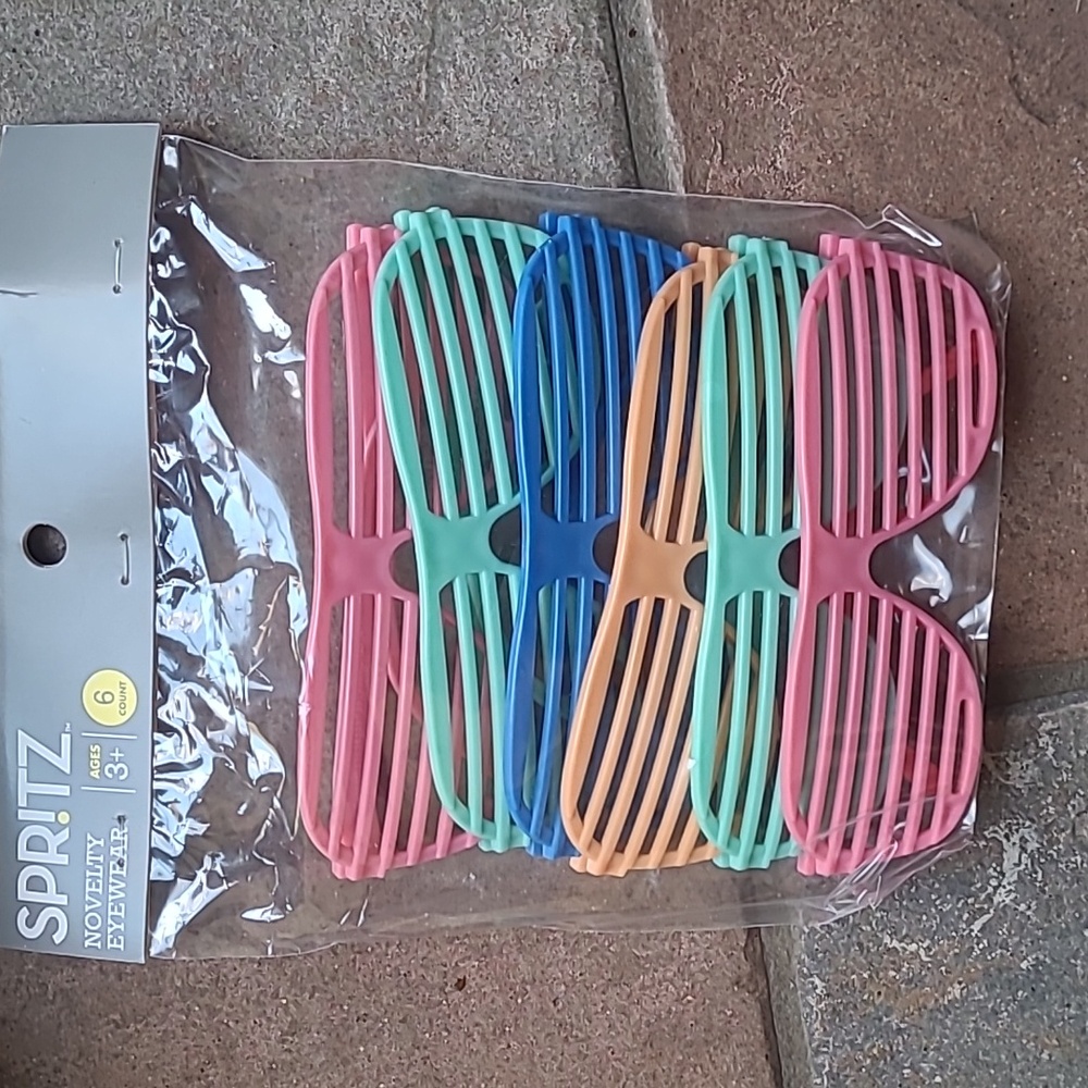 NWT Spritz Box of 24 Novelty Eyewear colorful fun party glasses